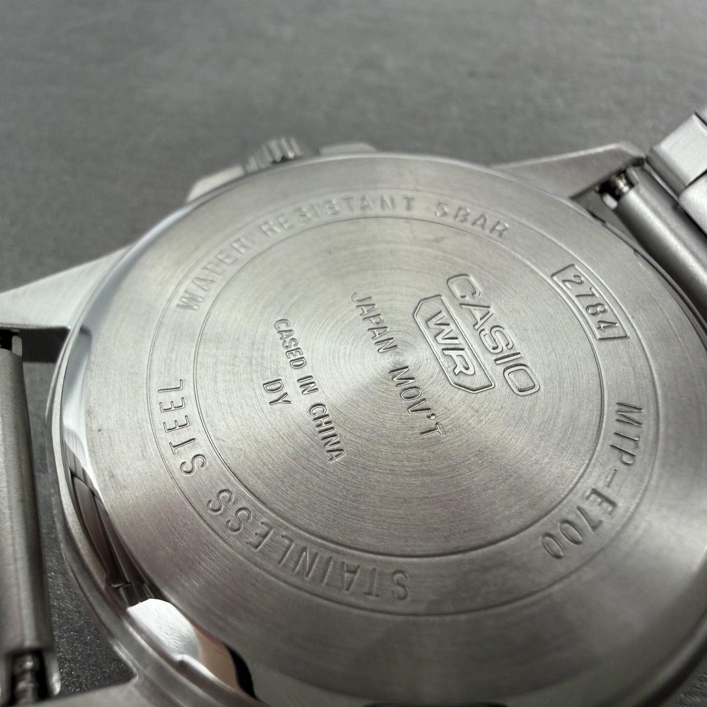 Casio MTP-E700 Watch Men 39mm White Dial Silver Tone Date Metal Bracelet Round9