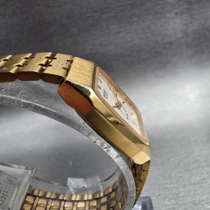 Seiko SX Tank Watch Women 17mm White Dial Gold Rectangle 2Y01-5D20 New Battery3
