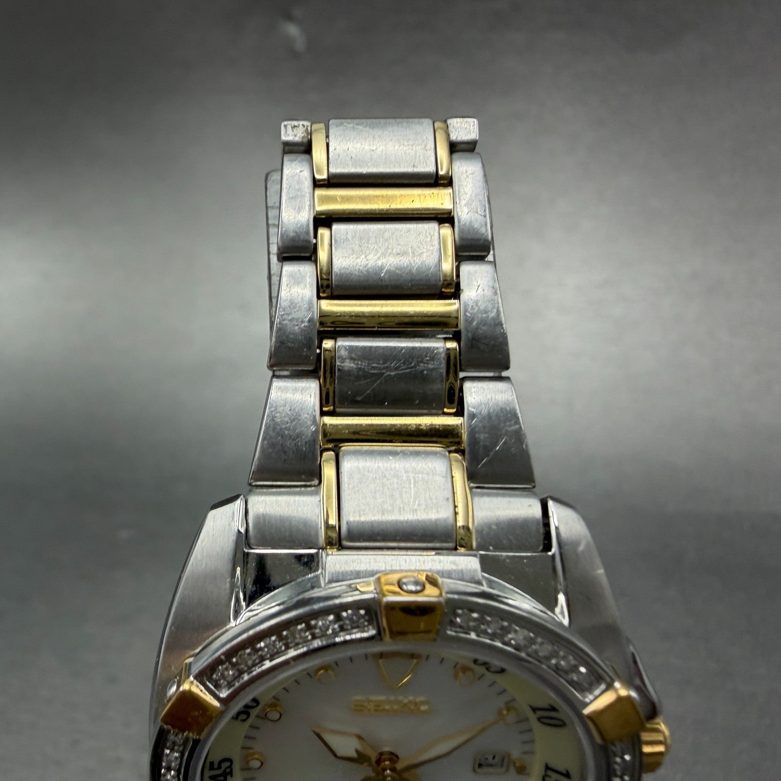 Seiko Velatura Watch Women 30mm MOP Dial Two Tone Date 7N82-0DM0 PARTS5