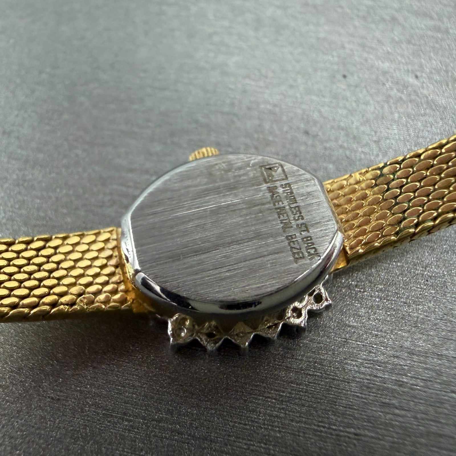 Sutton Watch Women 14mm Champagne Dial Gold Tone Diamond Bezel New Battery VTG9