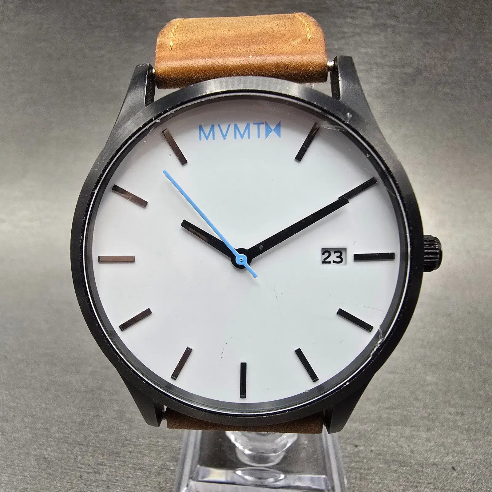 MVMT Classic Watch Men 45mm White Dial Black Date Round Leather New Battery AB0