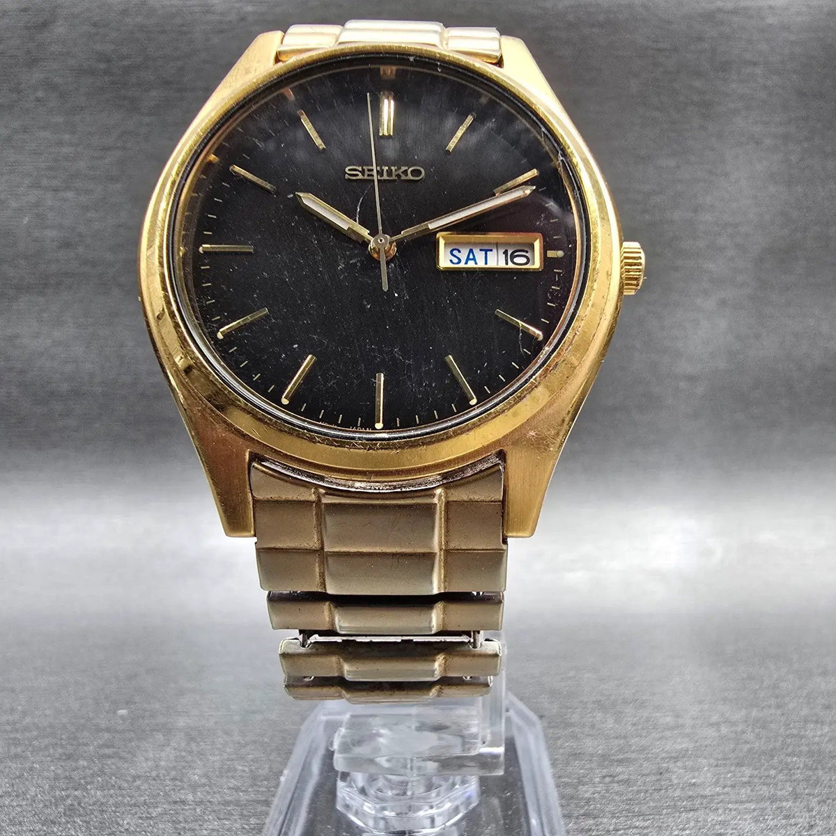 Seiko Watch Men 37mm Black Dial Gold Daydate Round 7N43-9048 New Battery JP VTG5