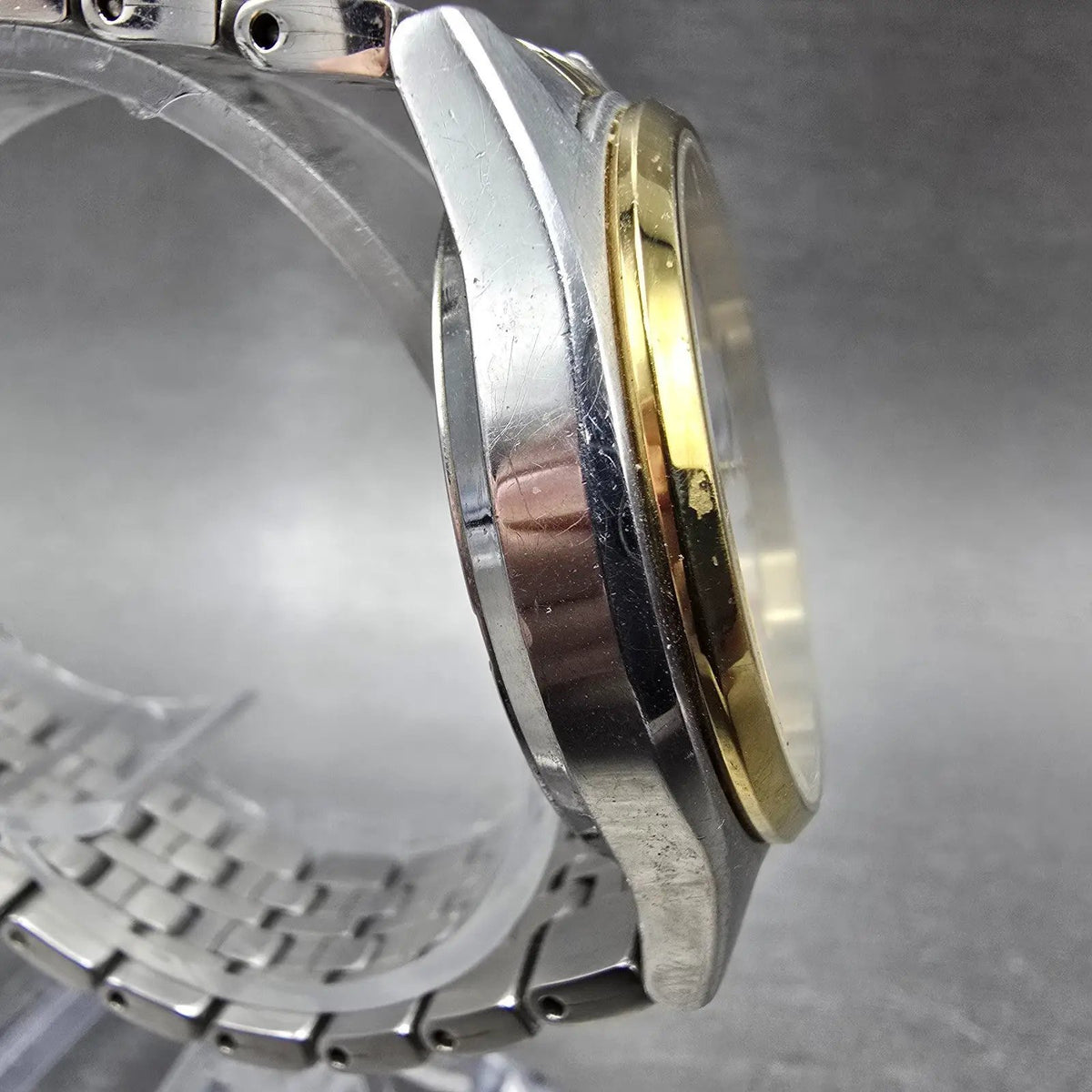 Seiko Solar Watch Men 37mm White Dial Two Tone Daydate Round V158-0AA0 Works JP23