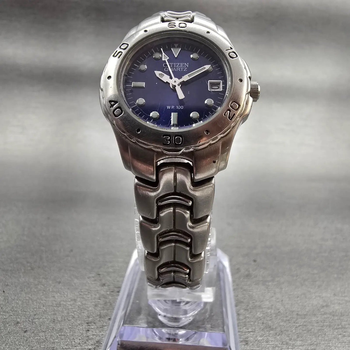 Citizen Watch Women 27mm Blue Dial Silver Tone Date Round 1012-S92316 New Batter5