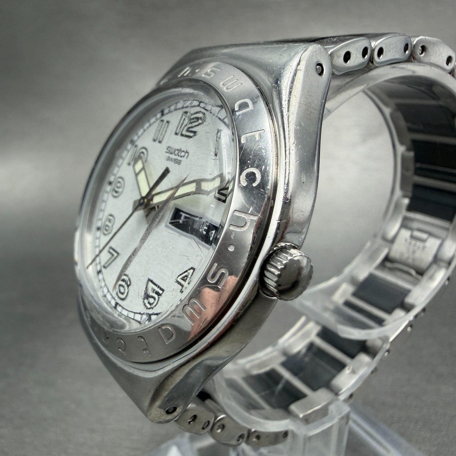 Swatch Irony Big Casse-Cou Watch Men 38mm Silver Dial Steel Daydate CRACK NewBat2