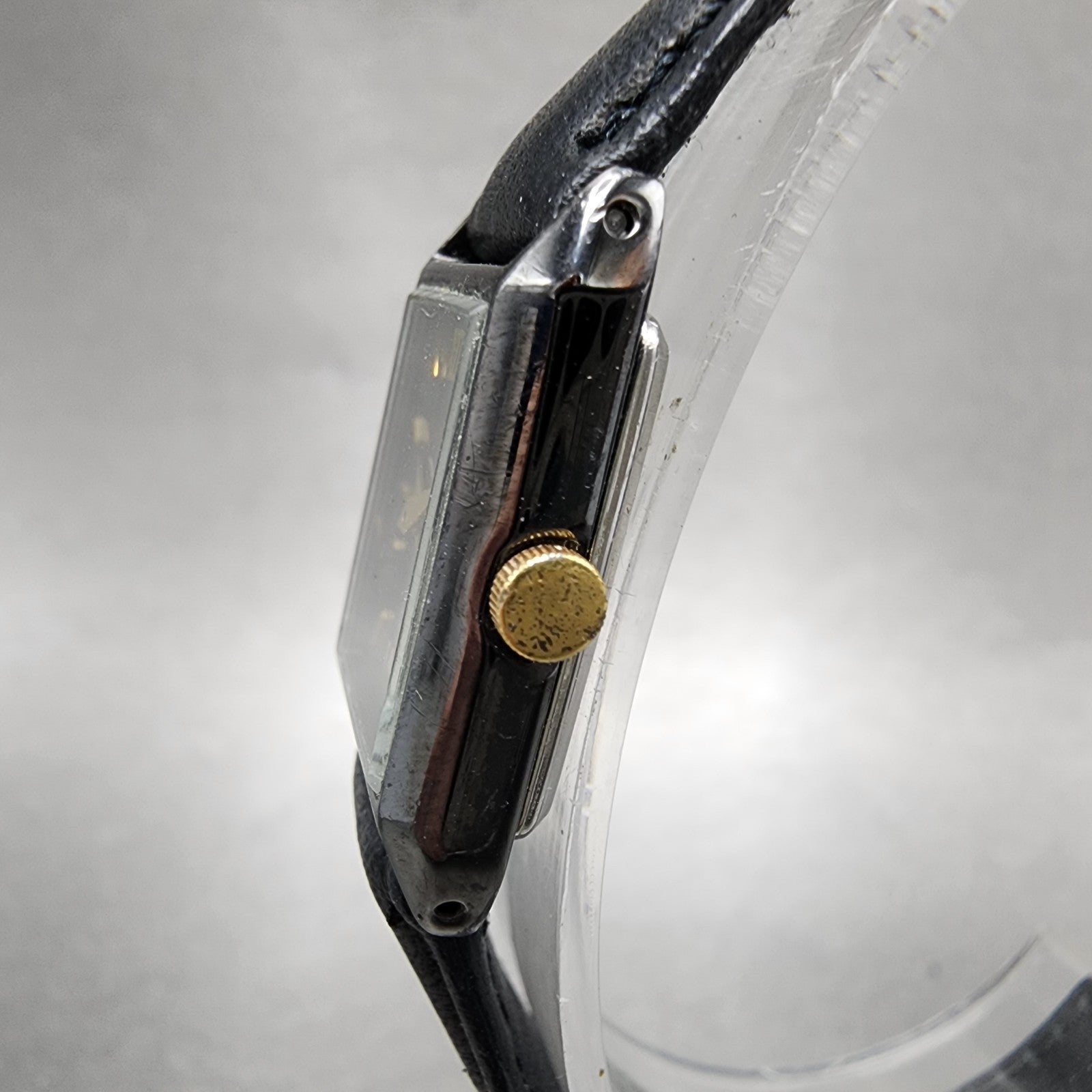 Seiko Pulsar Tank Watch Women 17mm Black Dial Black Tone V8106540 New Battery2