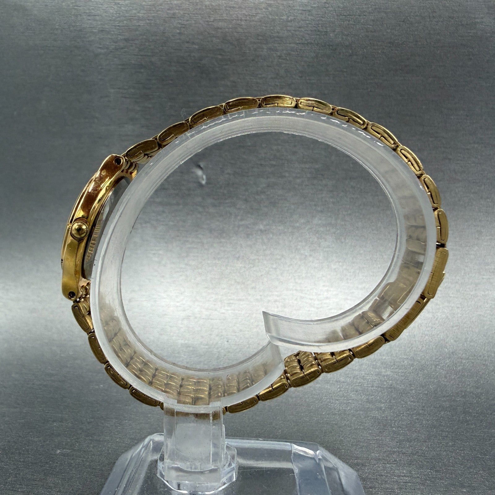 Seiko Pulsar Watch Women 24mm MOP Dial Gold Tone Round V401-1730 New Battery6