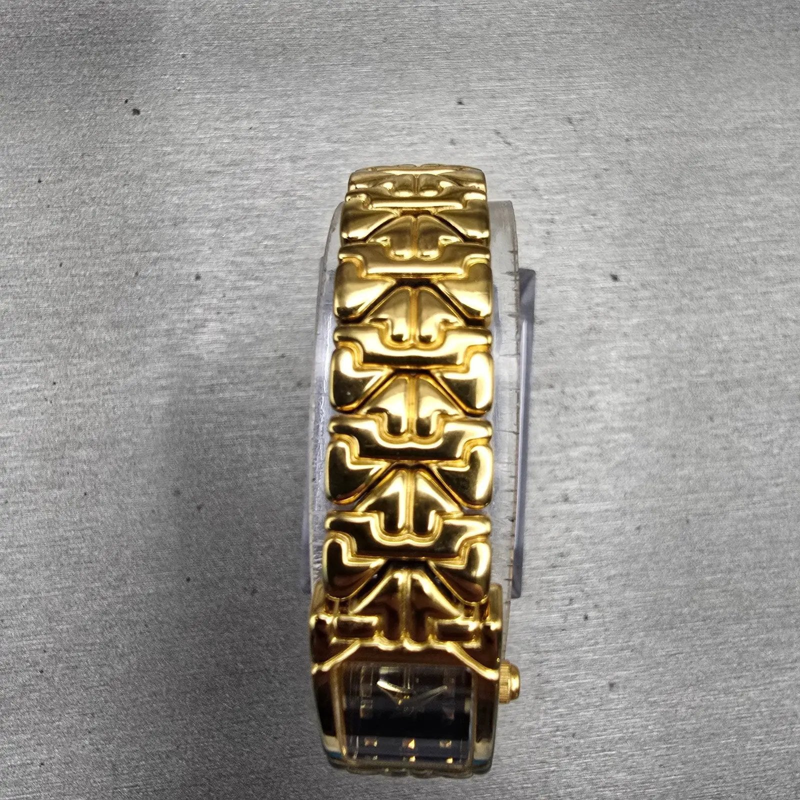 Bulova Tank Watch Women 13mm Black Dial Gold Tone Rectangle 97S56 New Battery4