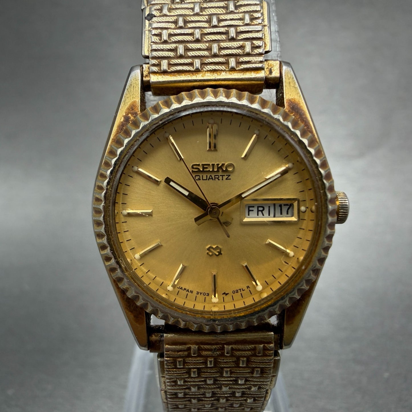 Seiko SQ Watch Women 24mm Gold Dial Gold Tone Daydate 3Y03-0169 New Battery VTG90