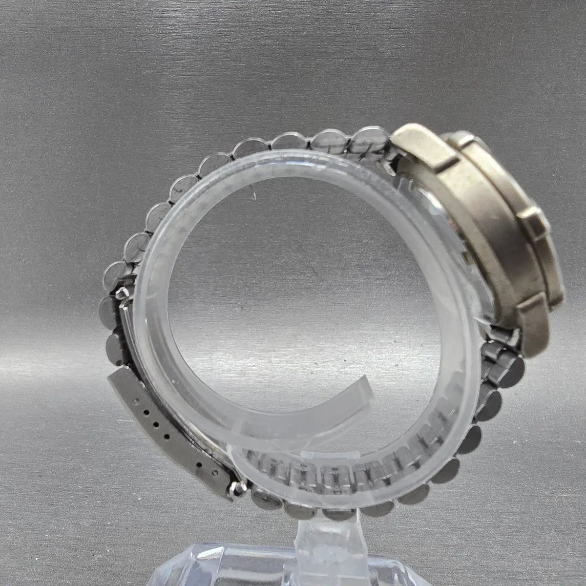 Wenger Dive Watch Women 30mm Blue Dial Silver SAK Design Daydate 091.0650 PARTS9