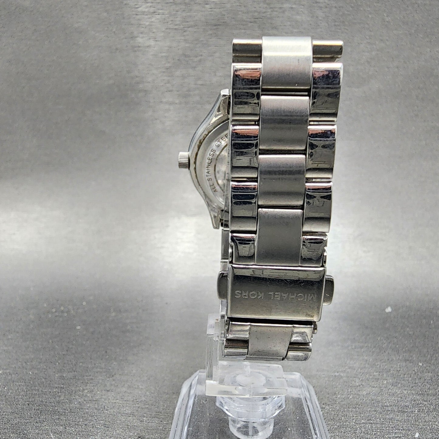 Michael Kors Runway Slim Watch Women 34mm mm Silver Dial Two Tone New Battery7
