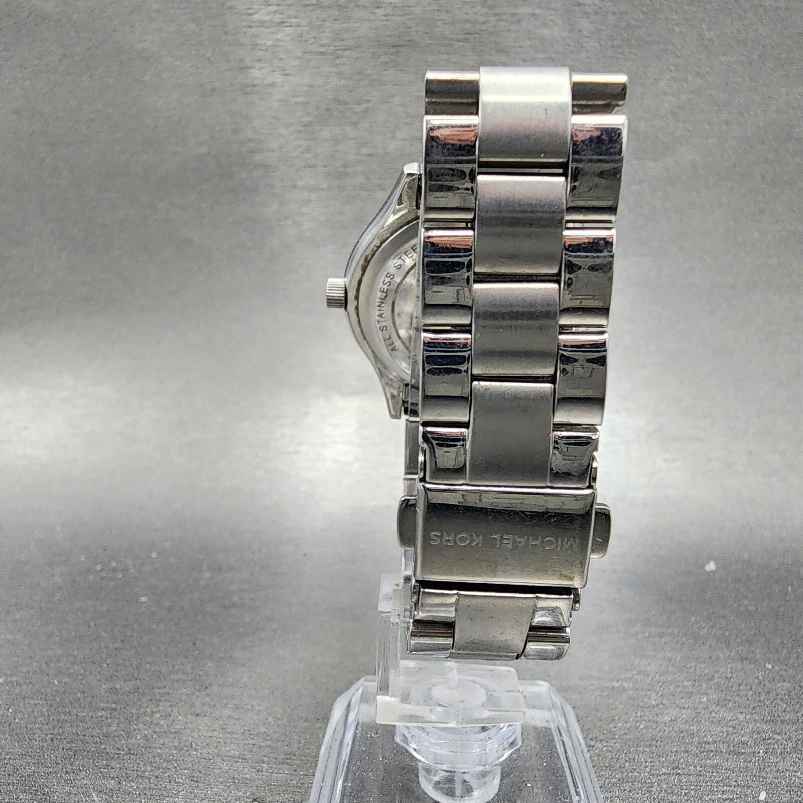 Michael Kors Runway Slim Watch Women 34mm mm Silver Dial Two Tone New Battery7