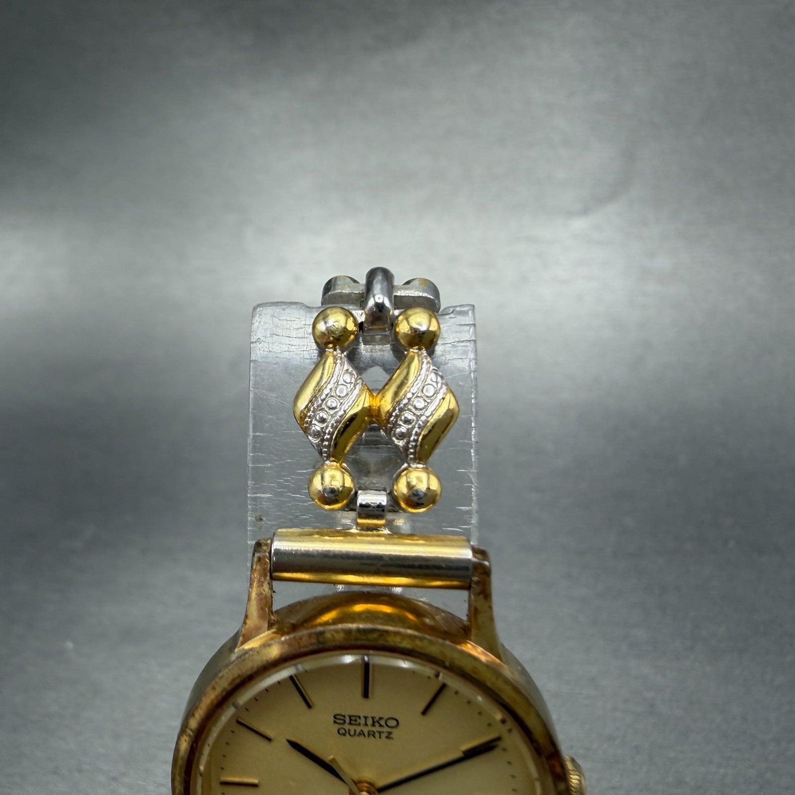 Seiko Watch Women 25mm Champagne Dial Gold Tone Round 5421-0090 New Battery4