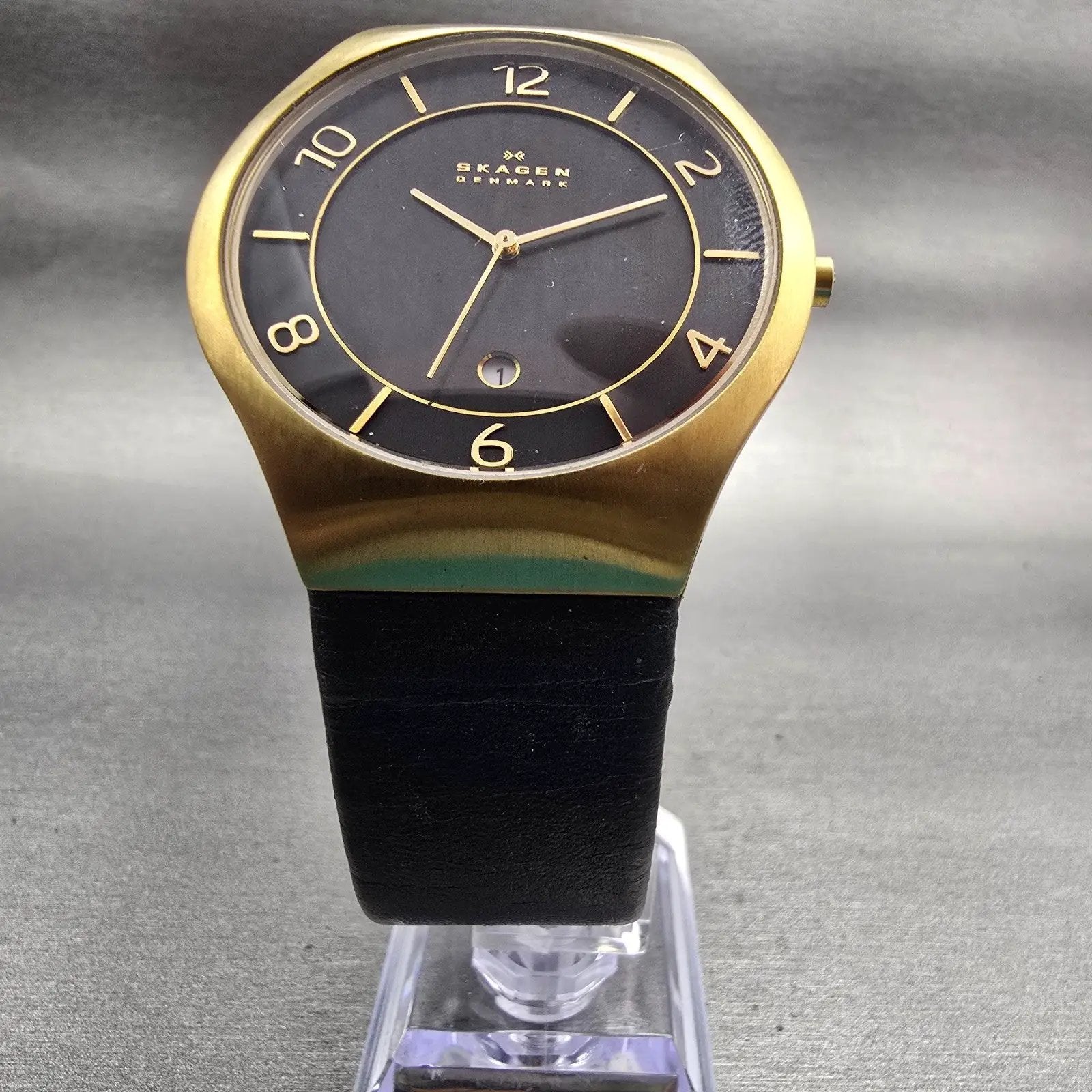 Skagen Watch Men 41mm Black Dial Gold Tone Date Round SKW6145 New Battery5