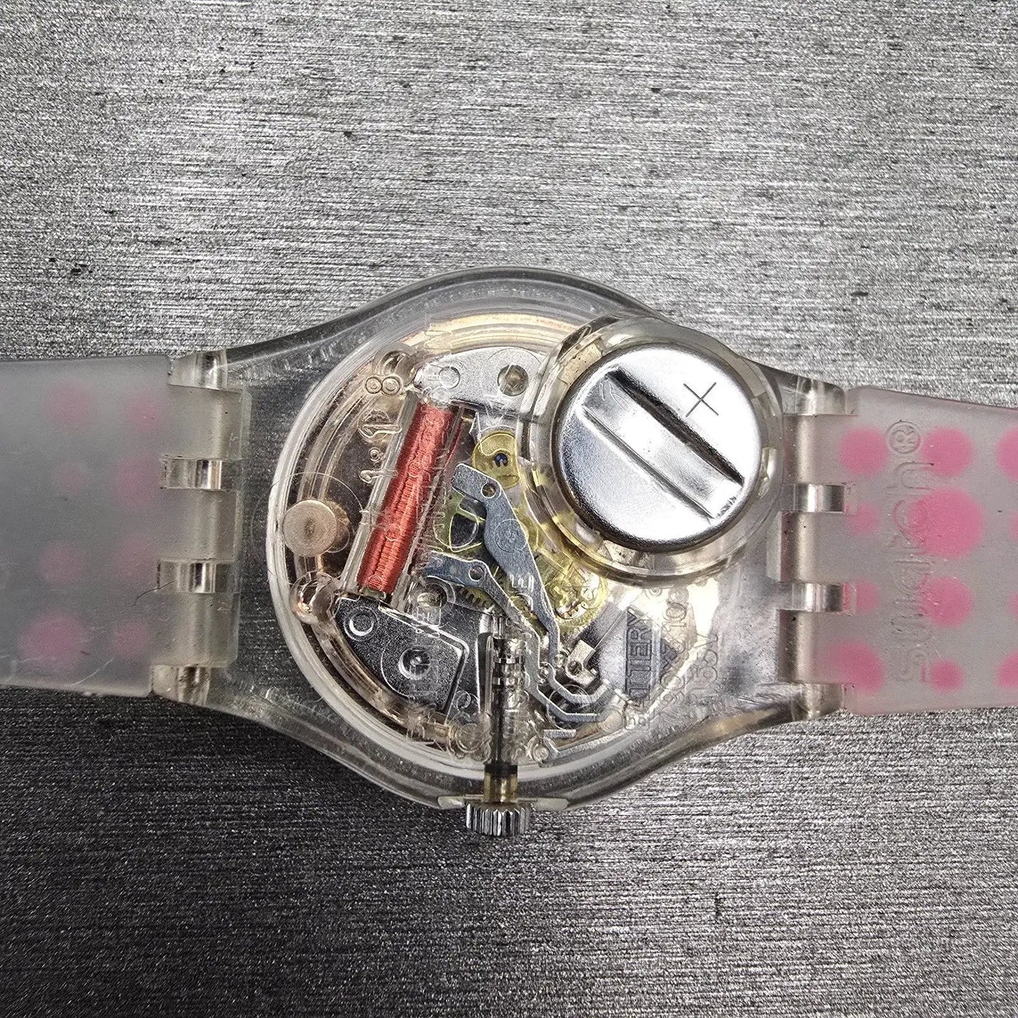 Swatch PINK SPOTS Watch Women Silver Dial Clear Case Round LK316 New Battery10