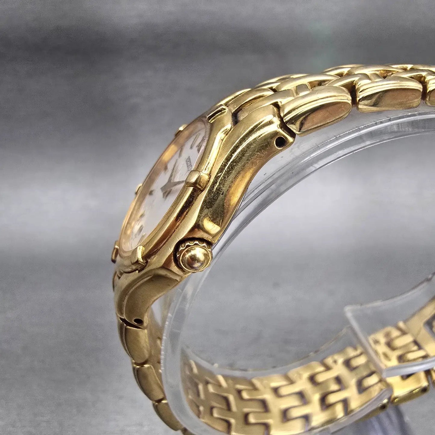 Seiko Watch Women 26mm White Dial Gold Tone Date Round V789-0369 New Battery VTG2