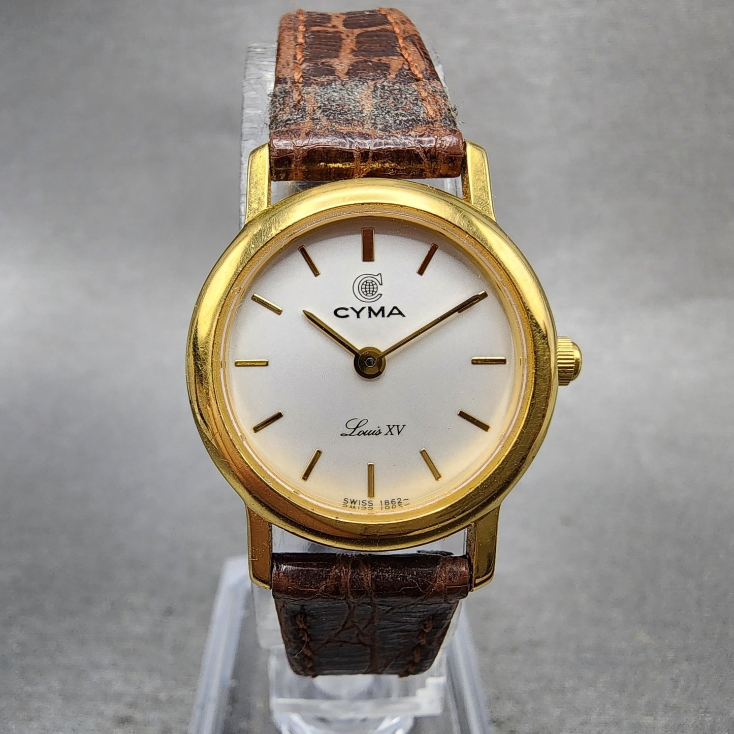 Cyma Louis XV Watch Women 22mm White Dial Gold Tone Round 348 New Battery0