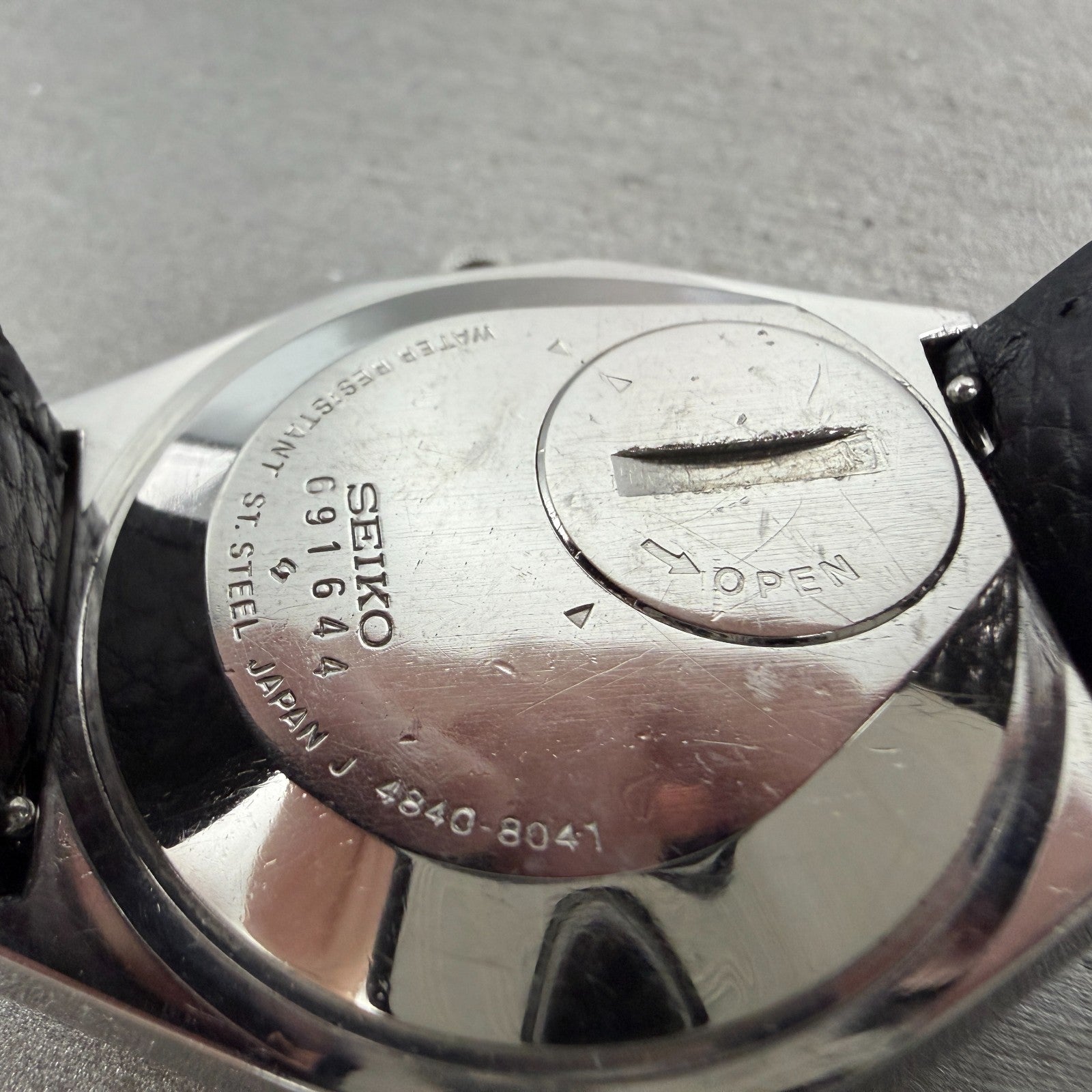 Seiko Grand Quartz Watch Men 38mm Silver Dial Silver Tone Round 4840-8041 NewBat10