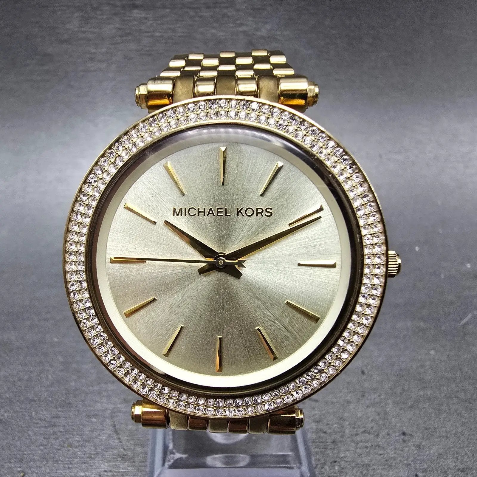 Michael Kors Darci Watch Women 39mm Champagne Dial Gold Tone MK-3191 New Batt MQ0