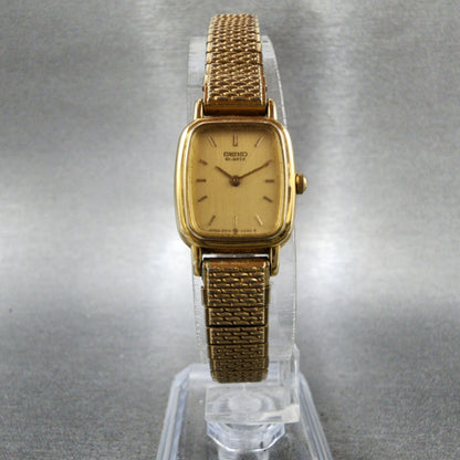 Seiko Watch Women 17mm Champagne Dial Gold Tone Rectangle 2y005b49 New Battery5
