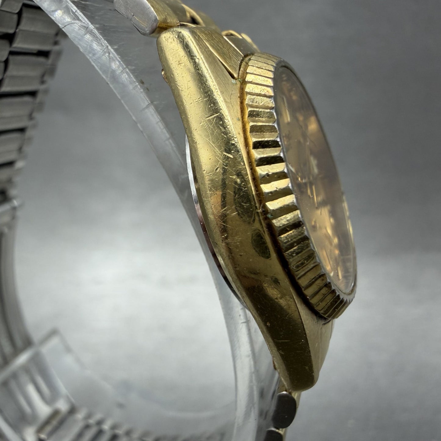 Seiko SQ Watch Women 24mm Champagne Dial Gold Tone Daydate 2a23-0030 New Batt AB3