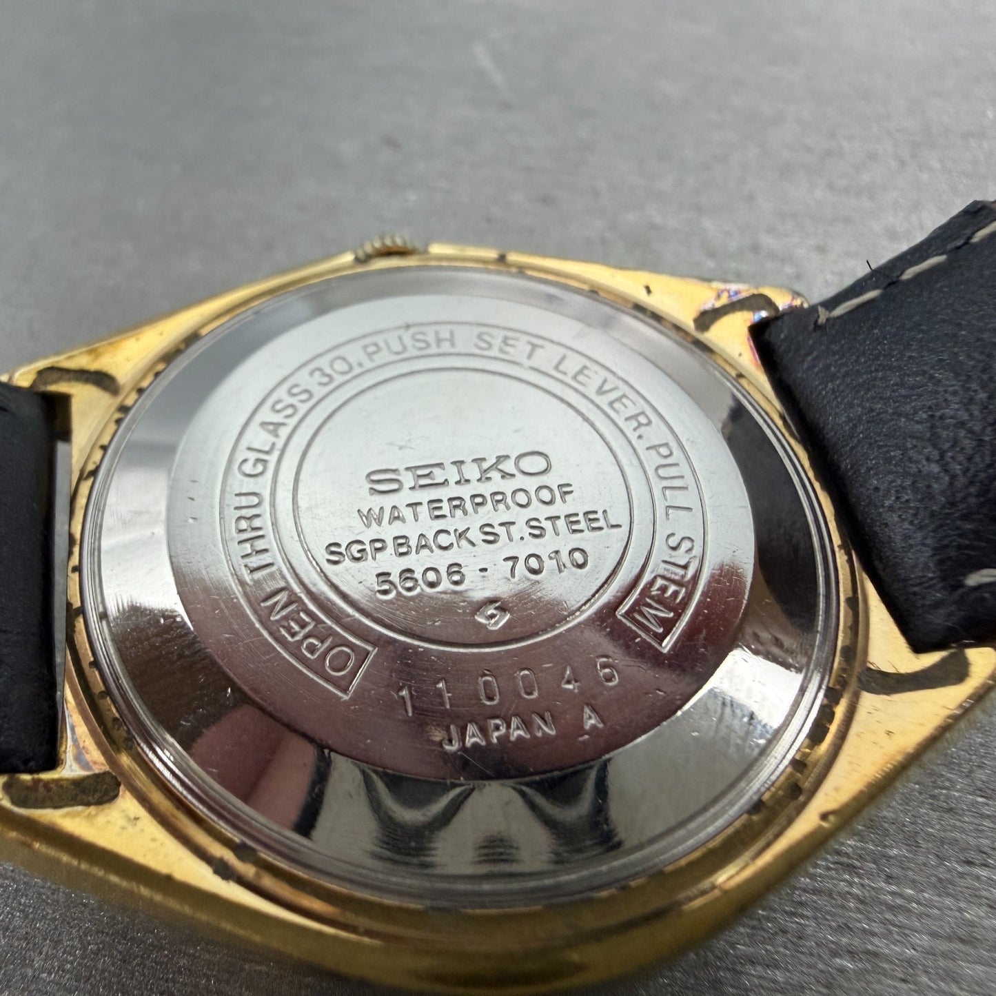 Seiko Lord Matic Watch Men 36mm Champagne Dial Gold Tone Daydate 5606-7010 Runs9