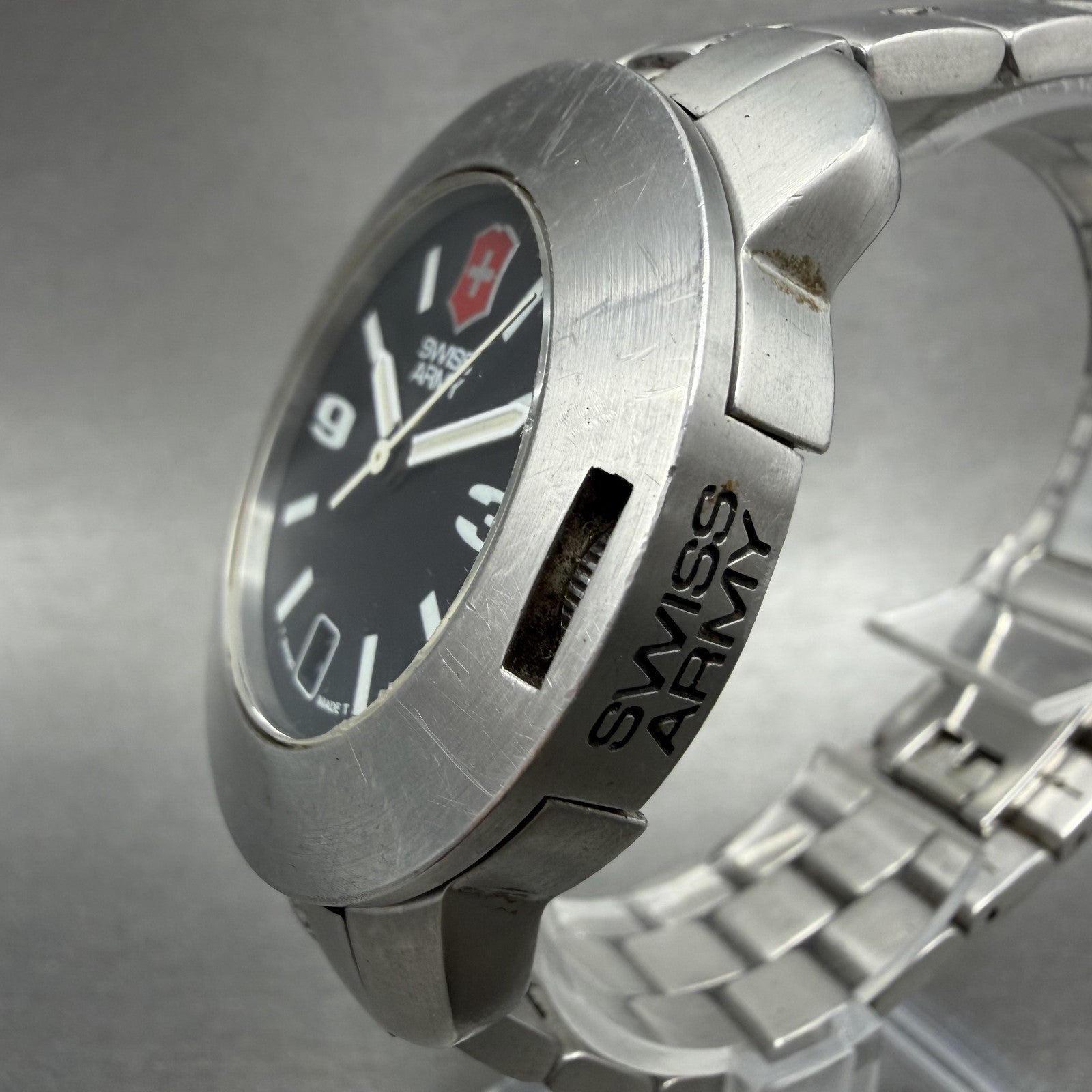 Victorinox Swiss Army Solar Compass Watch Men 40mm Black Dial Steel Date New Bat2