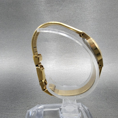 Seiko Watch Women 17mm Champange Dial Gold Tone Round 2C200149 New Battery8