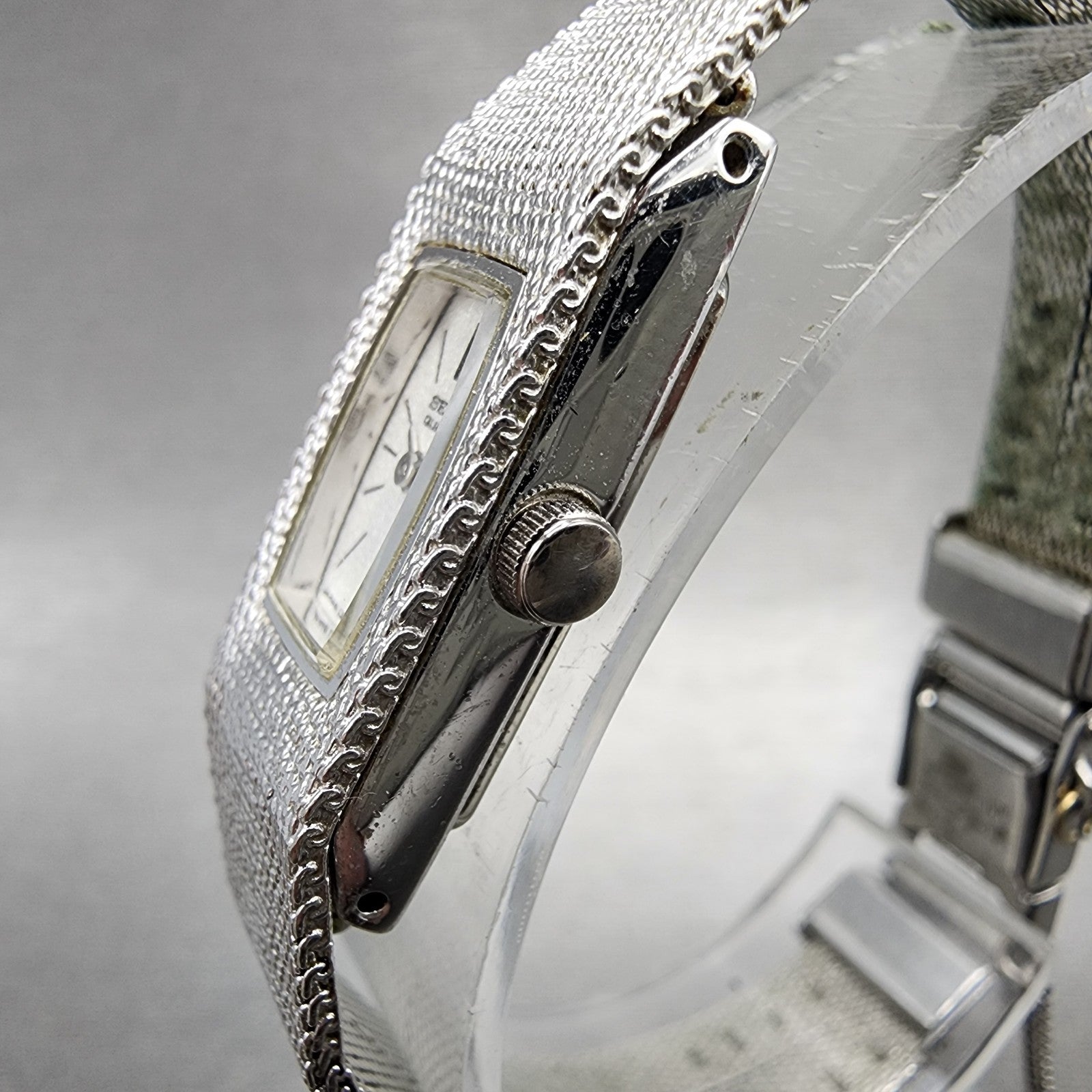 Seiko Tank Watch Women 12mm Silver Dial Silver Tone 13205039 New Battery2