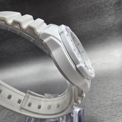 Casio Diver Watch Women 33mm White Dial White Tone Date Round LRW-200H New Batt3