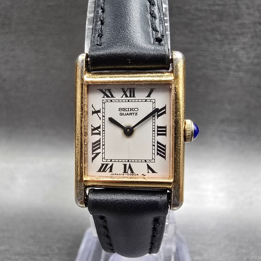 Seiko Tank Watch Women 17mm White Dial Gold Tone Rectangle 1400-5039 New Battery0