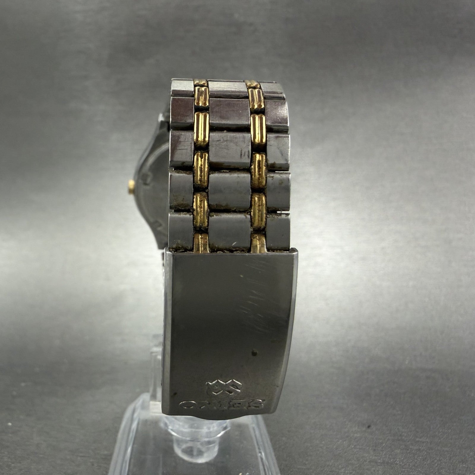Seiko SQ Watch Men 33mm Silver Dial Two Tone Date Round 5Y22-7A09 New Battery7