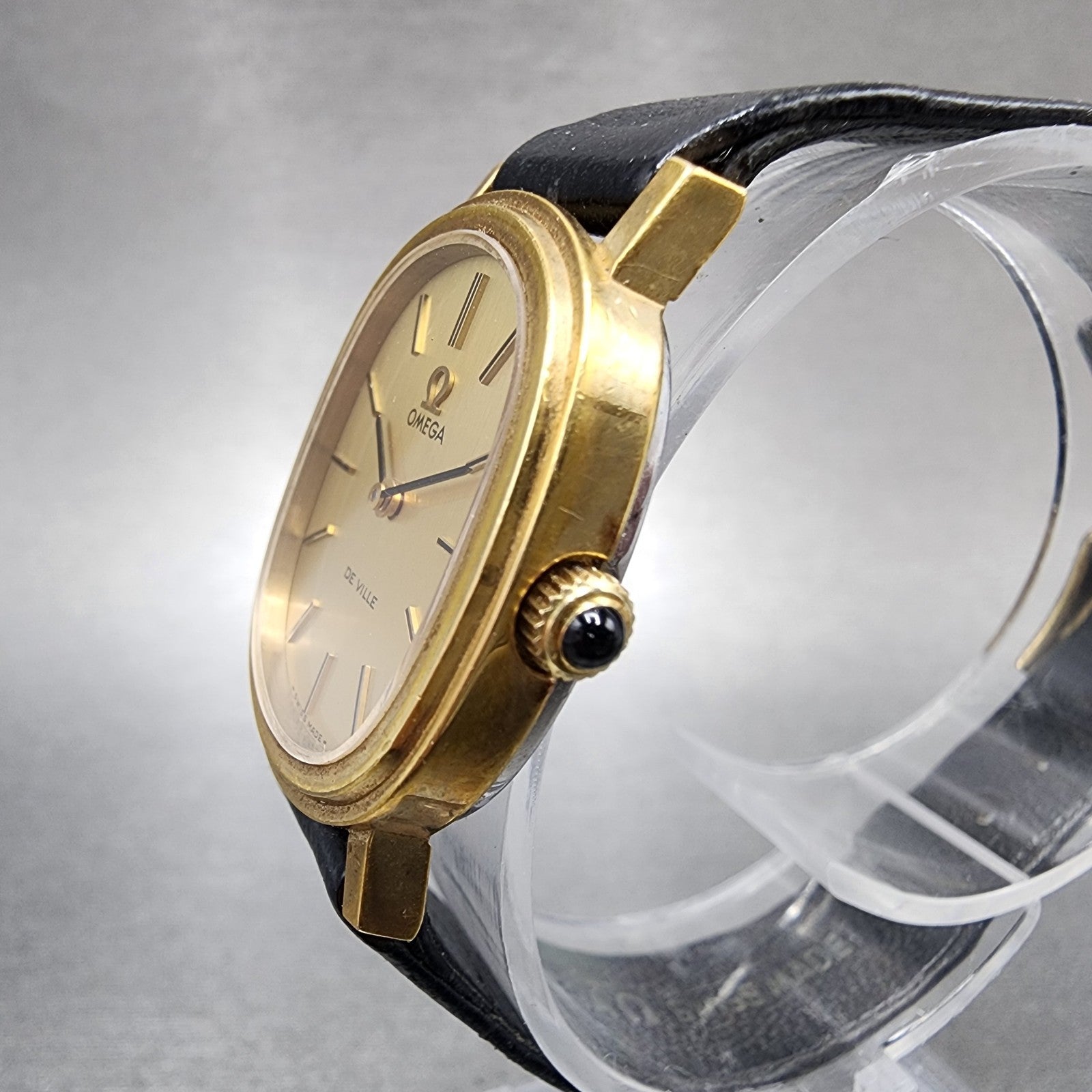 Omega De Ville Watch Women 23mm Gold Dial Gold Tone Manual Wind Runs VTG2