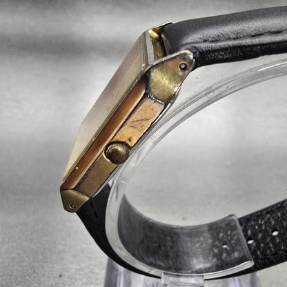 Citizen CQ Tank Watch Men 24mm Gold Dial Gold Tone Rectangle 4031-915267 New Bat2