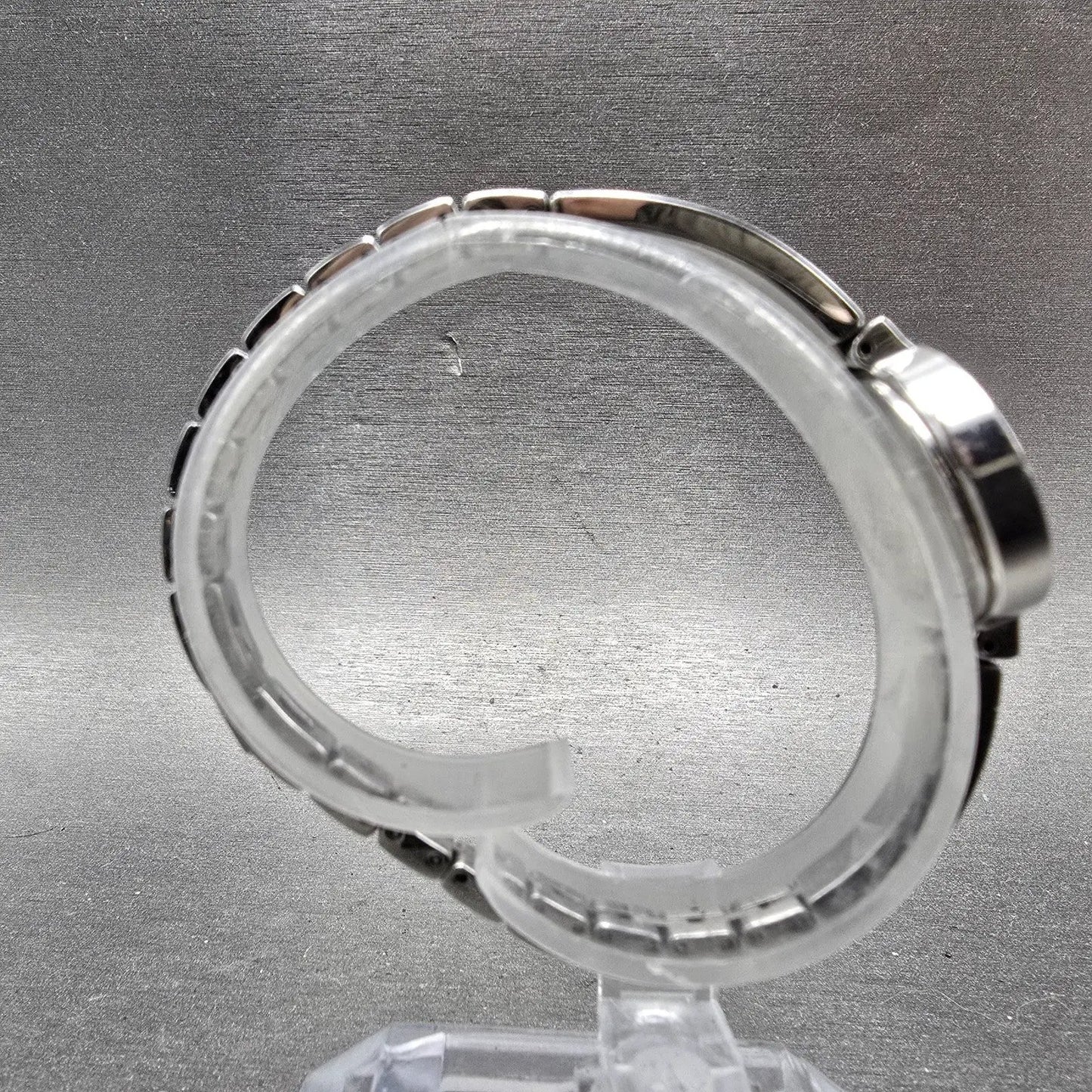 Citizen Eco-Drive Watch Women 21mm MOP Dial Silver Tone Round B023-S067090 Runs9