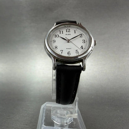 Seiko ALBA Watch Women 27mm White Dial Silver Tone Round V501-6K00 New Battery F5