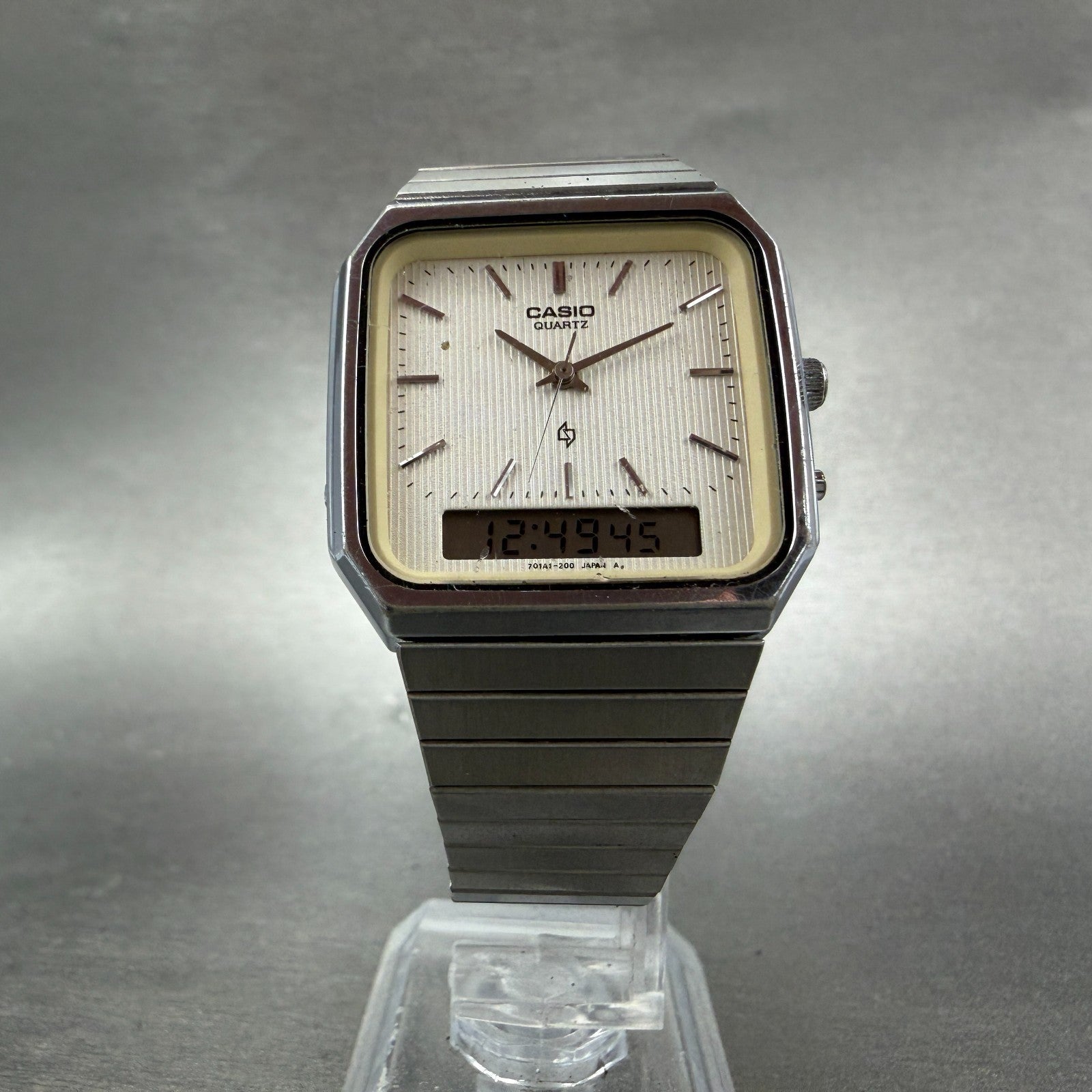 Casio AQ-331 Watch Men 31mm White Dial Silver Tone Chrono READ!!!!!! New Battery5