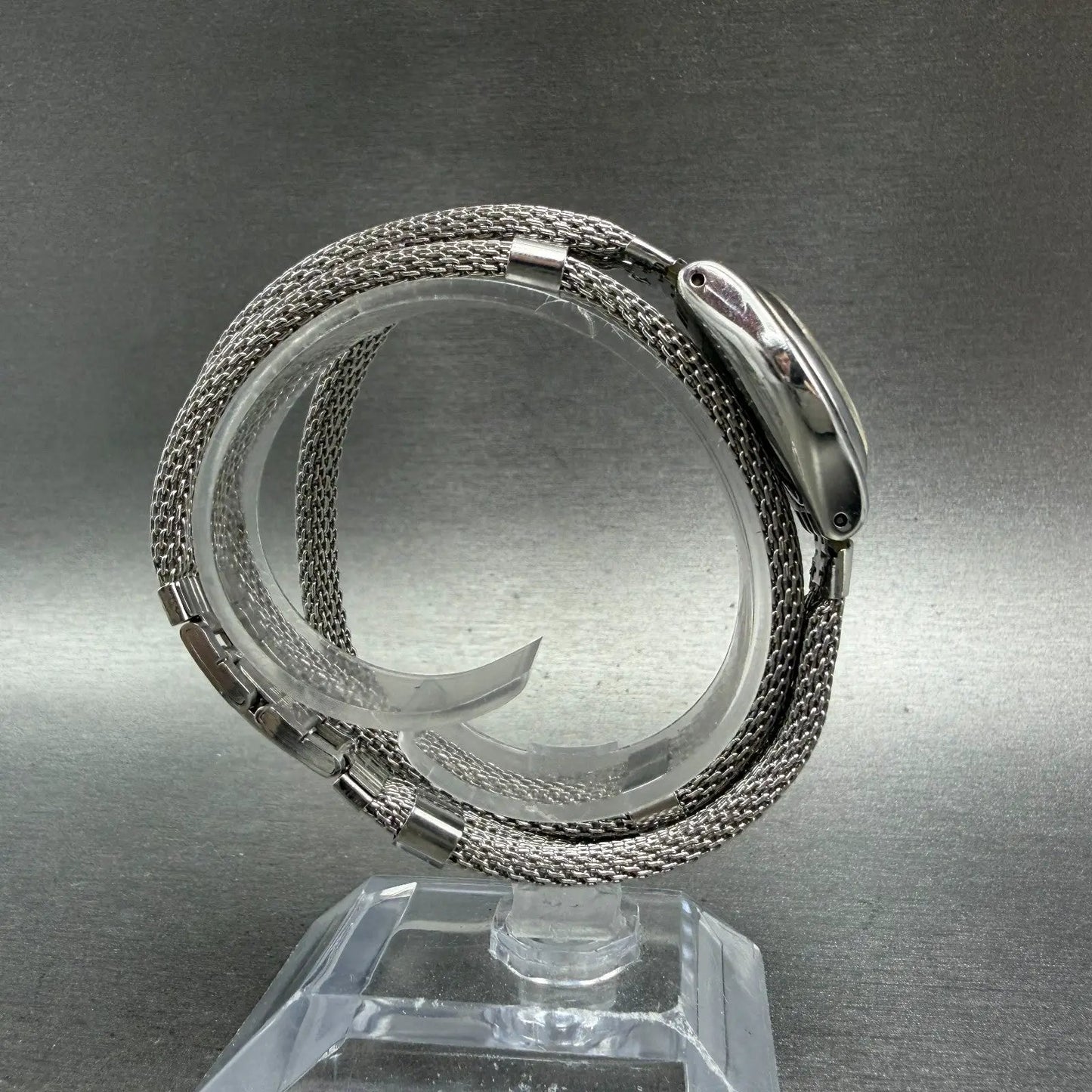 Swatch irony Mignardise Watch Women 25mm Silver Dial Silver Tone Round New Batte8