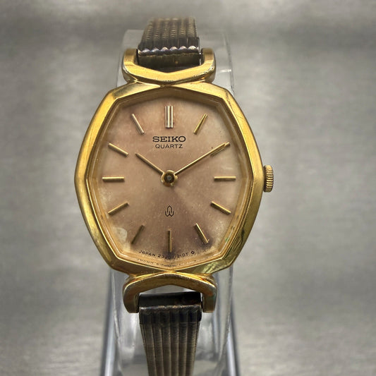 Seiko Watch Women 20mm Champagne Dial Gold Tone Oval 2320-5680 New Battery0