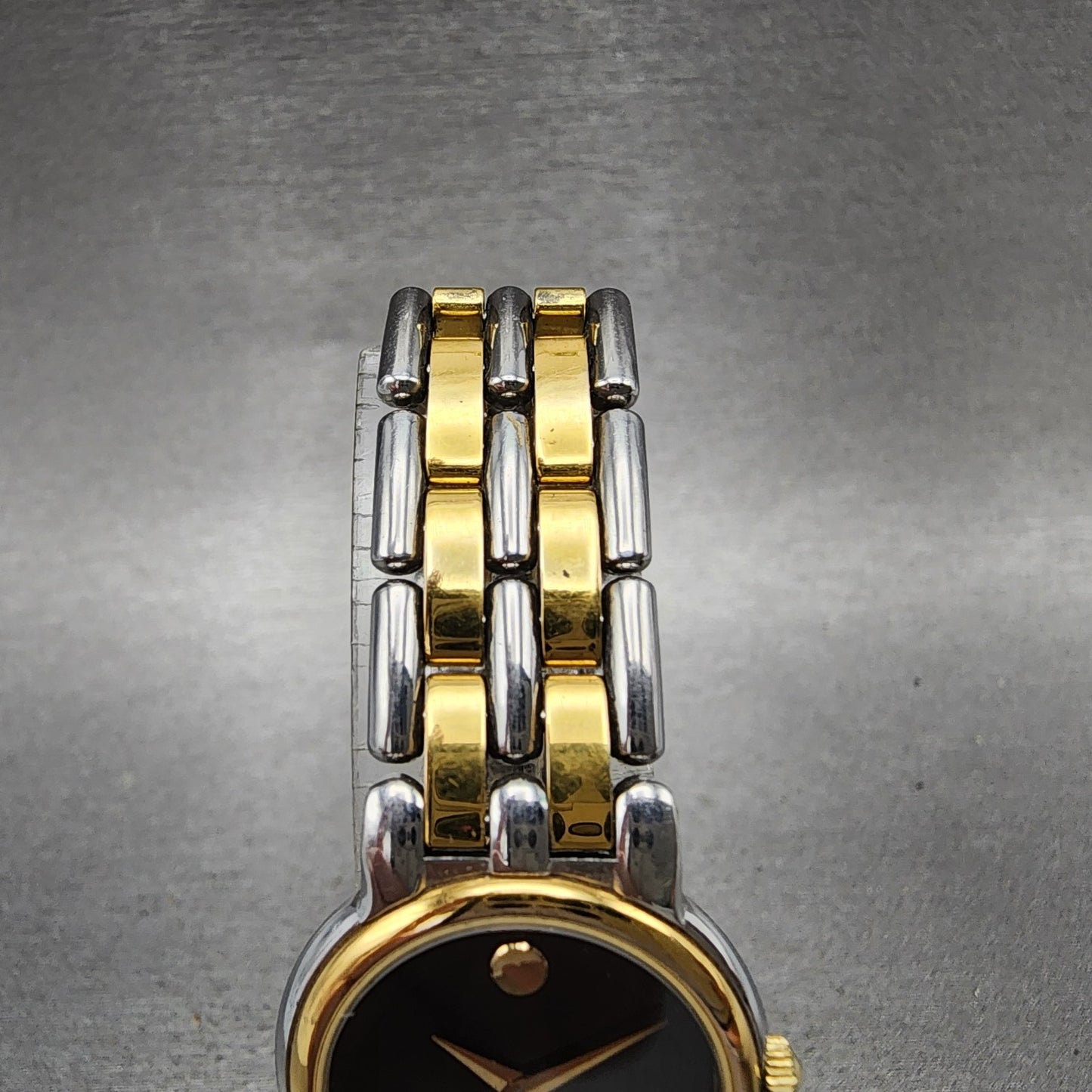 Movado Museum Watch Women 24mm Black Dial Two Tone Round 81.25.825 New Battery4