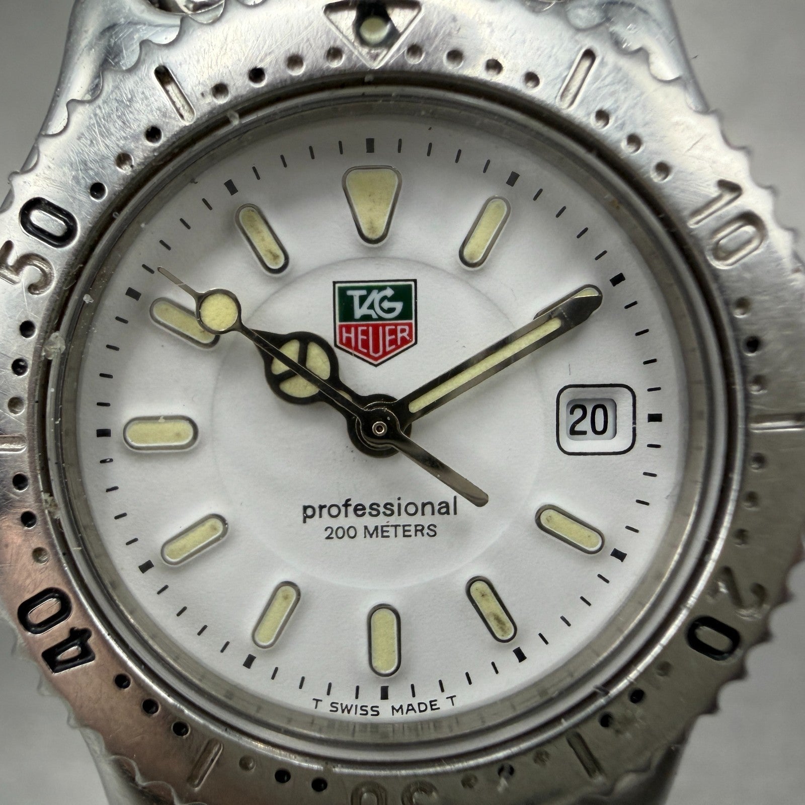 Tag Heuer Professional Dive Watch Women 28mm White Dial Steel Date WG1310 NewBat1