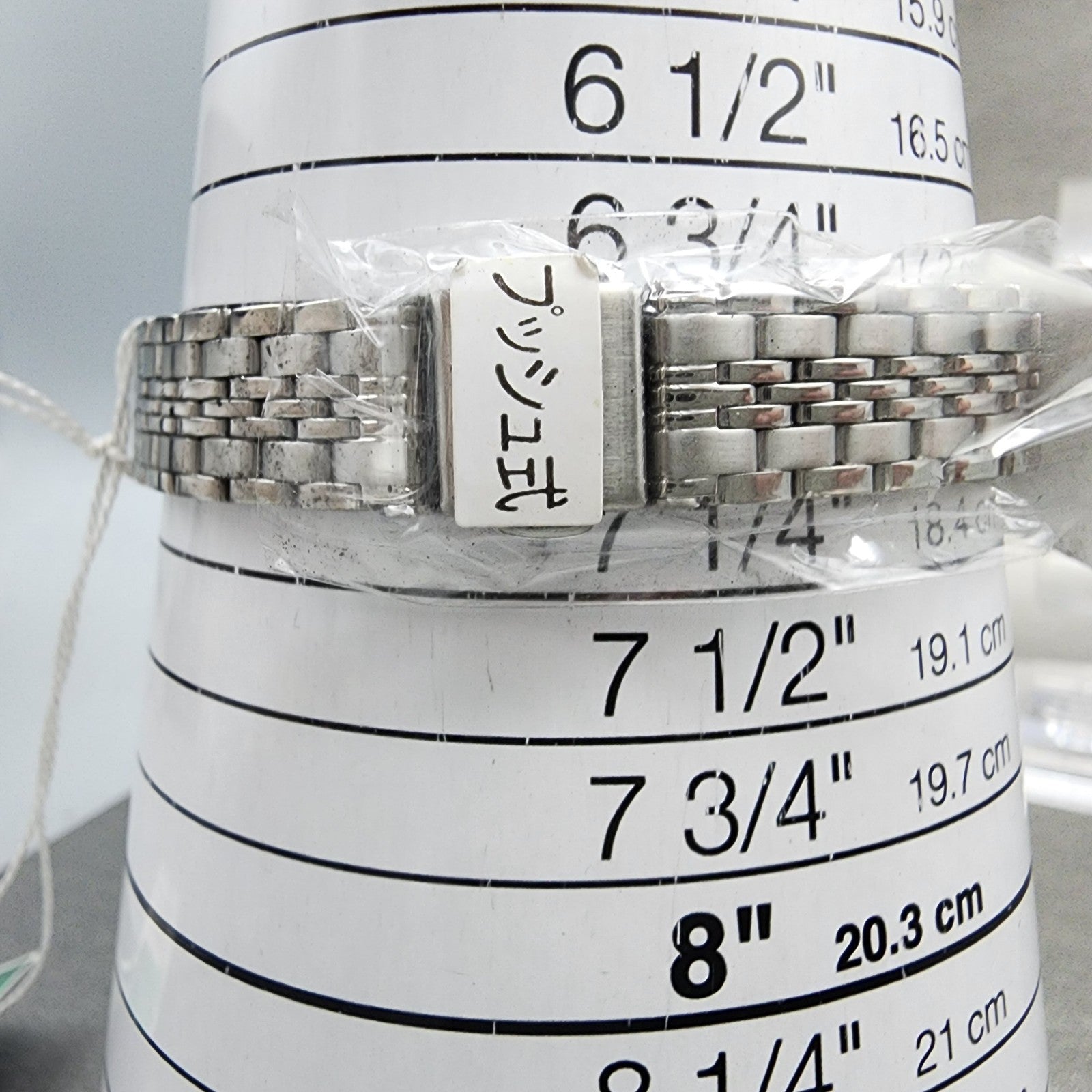 Seiko ALBA Solar Watch Women 25mm White Dial Silver Tone Round V1170AP0 Works12