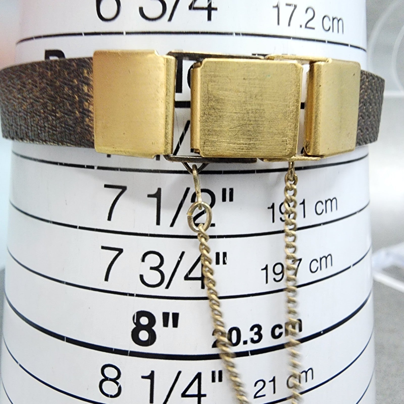 Elgin Watch Women 21mm Champagne Dial Gold Tone Round Diamond bezel New Battery10