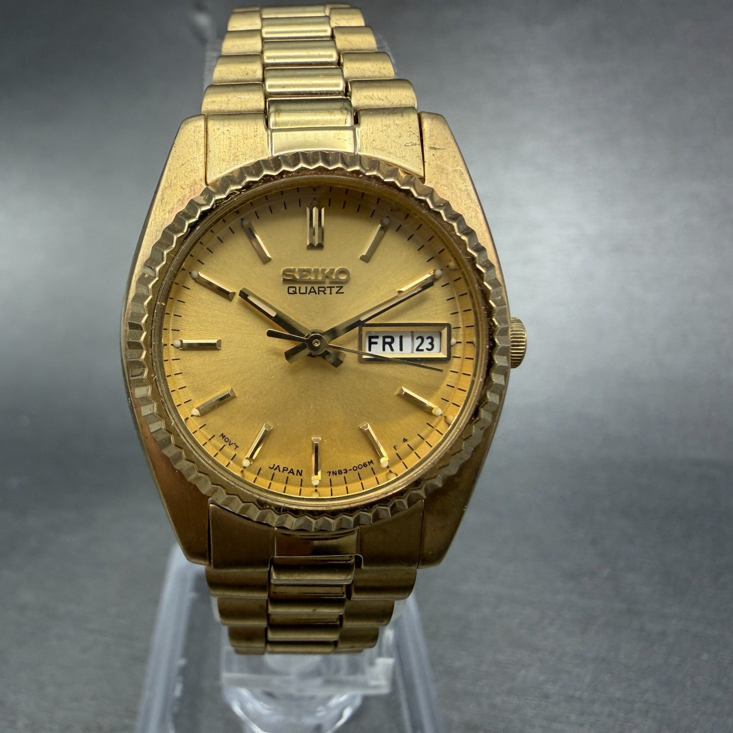 Seiko Watch Women 25mm Gold Dial Gold Tone Daydate Round 7N83-0041 New Battery L0