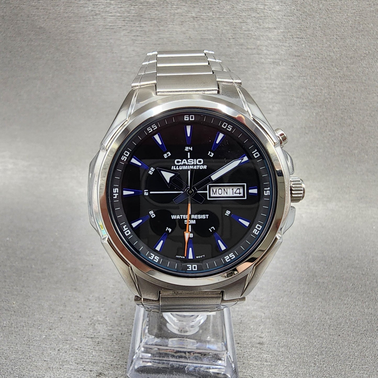 Casio Illuminator MTPE200 Watch Men 45mm Black Dial Silver Tone Daydate NewBatt2