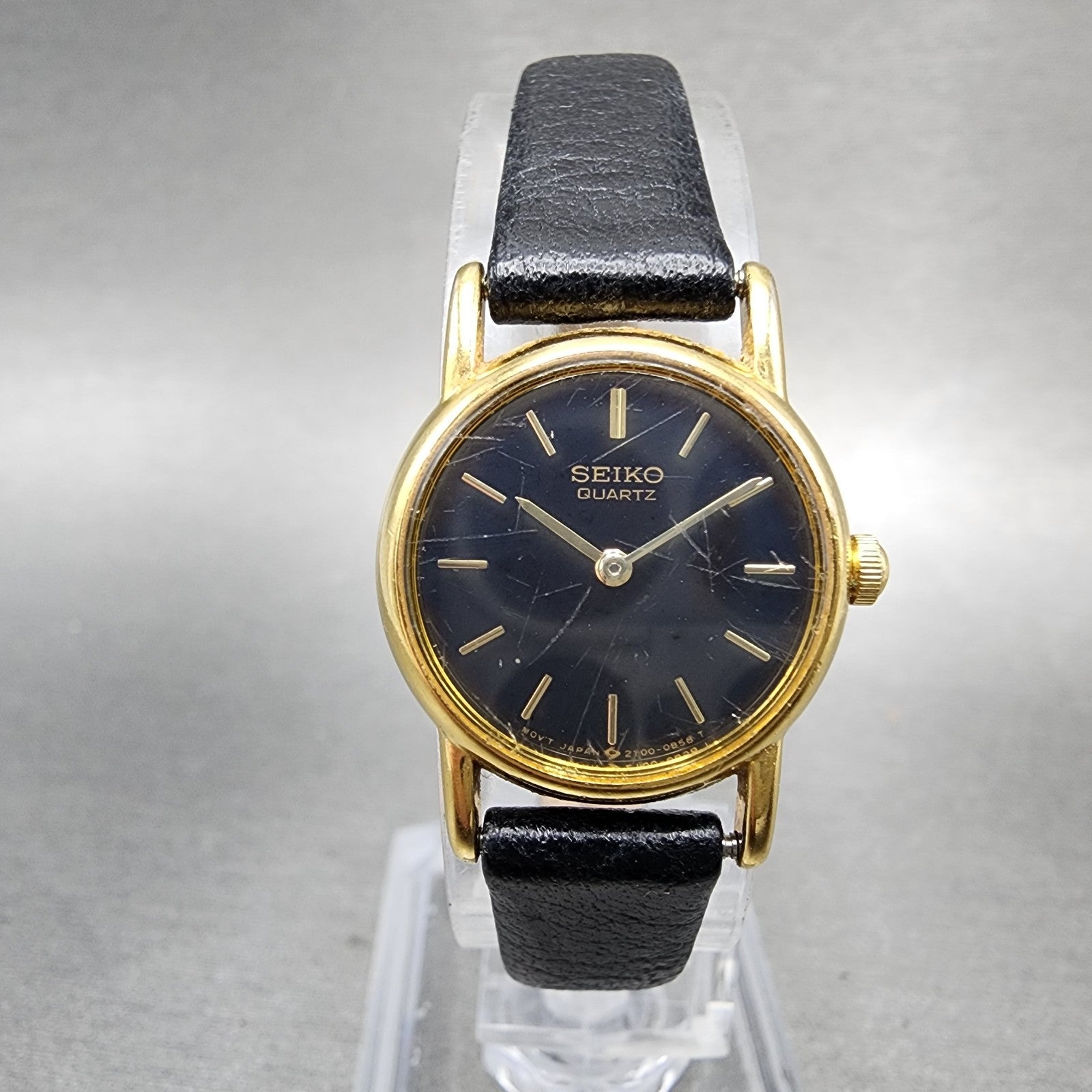 Seiko Watch Women 20mm Black Dial Gold Tone Round 2y000A19 New Battery Vintage0
