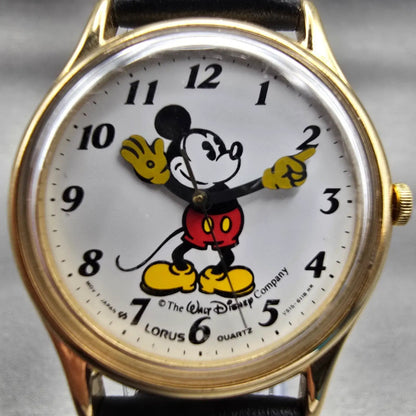 Lorus Mickey Mouse Watch Men 31mm White Dial Gold Tone Round V515-8000 New Batt1