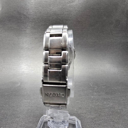 Citizen Eco-Drive Watch Women 26mm Pink Dial Silver Tone Date E013-S076439 Runs7