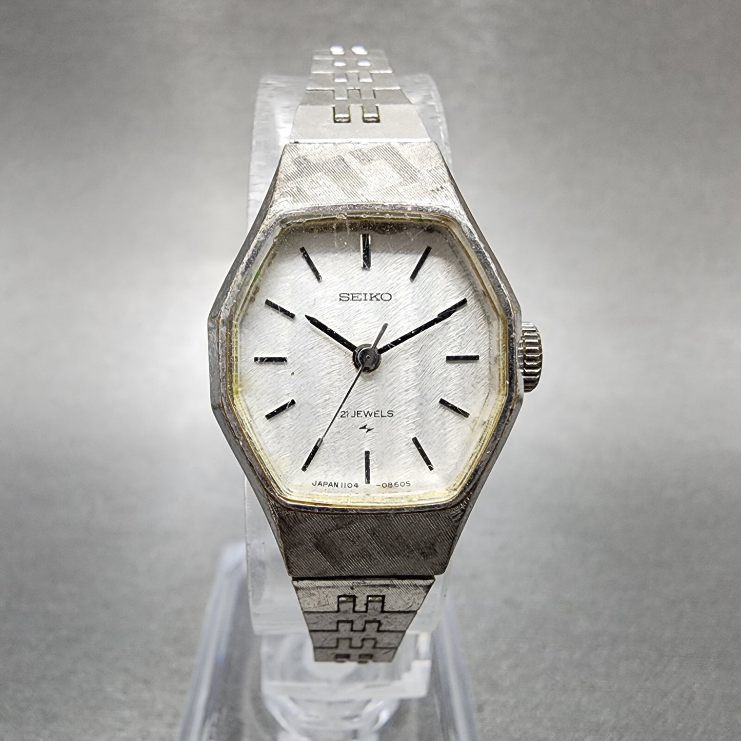 Seiko Watch Women 19mm Silver Dial Silver Tone Manual Octagon 11043390 Runs0