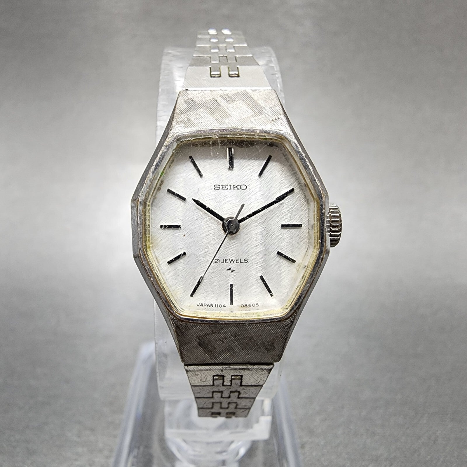 Seiko Watch Women 19mm Silver Dial Silver Tone Manual Octagon 11043390 Runs0